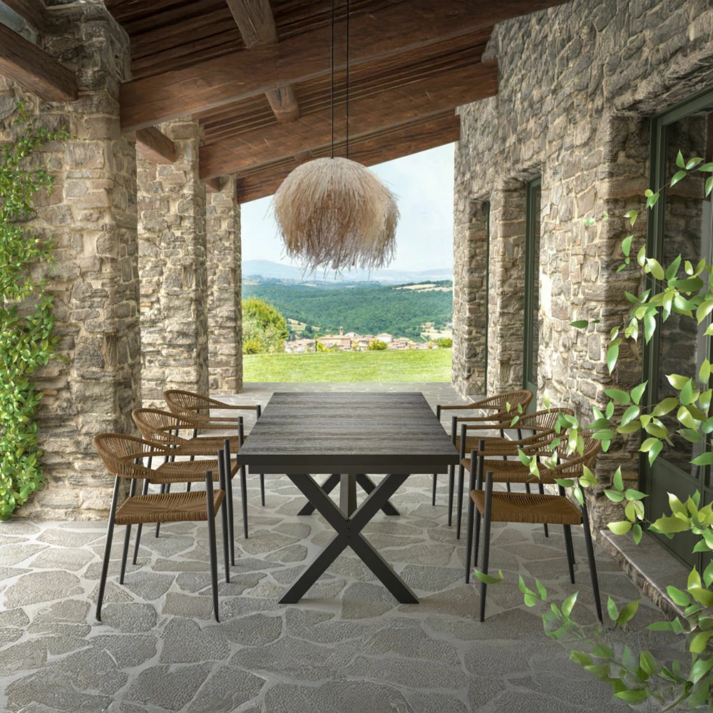 Karrige Carla, ngjyrë e zezë dhe arre, 56x59x78