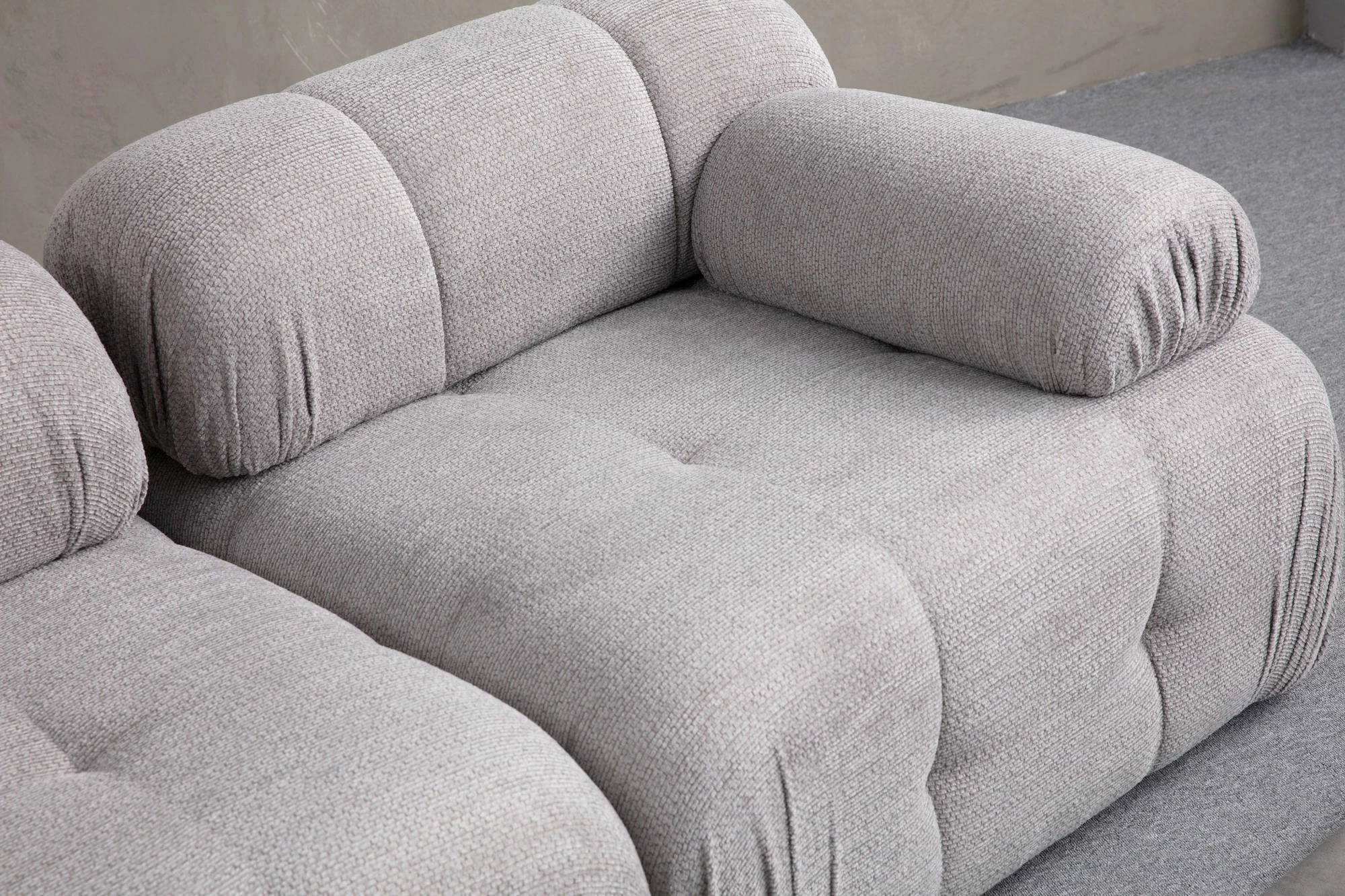 Kënd-sofë Atelier del Sofa, Petite 3, ngjyrë gri e çelët