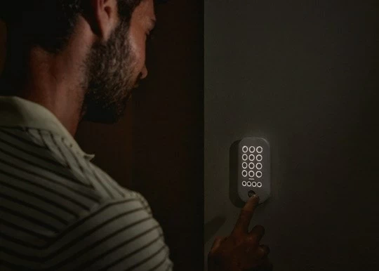 Tastierë Yale, Wireless, Bardhë