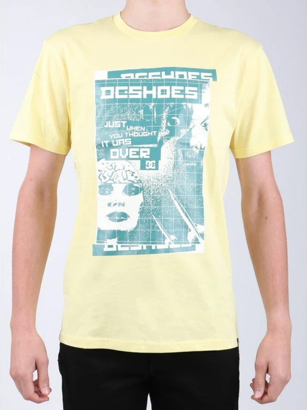 Maicë DC për meshkuj, e verdhë