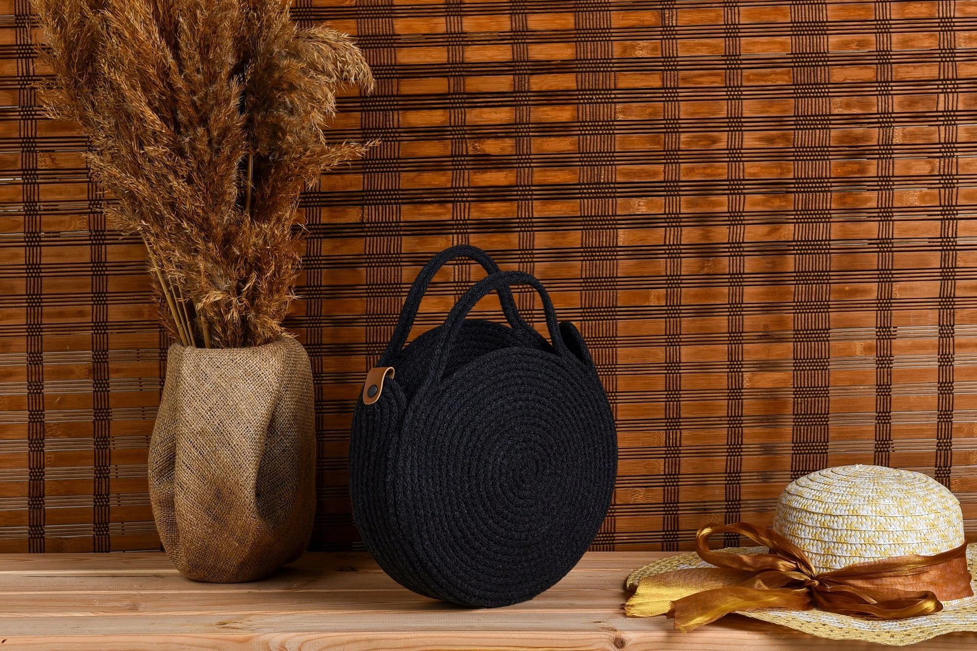 Çantë dore Zoozie Bags, boho, e zezë