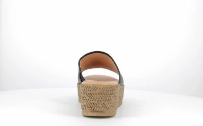 Sandale per femra MIA, të zeza 