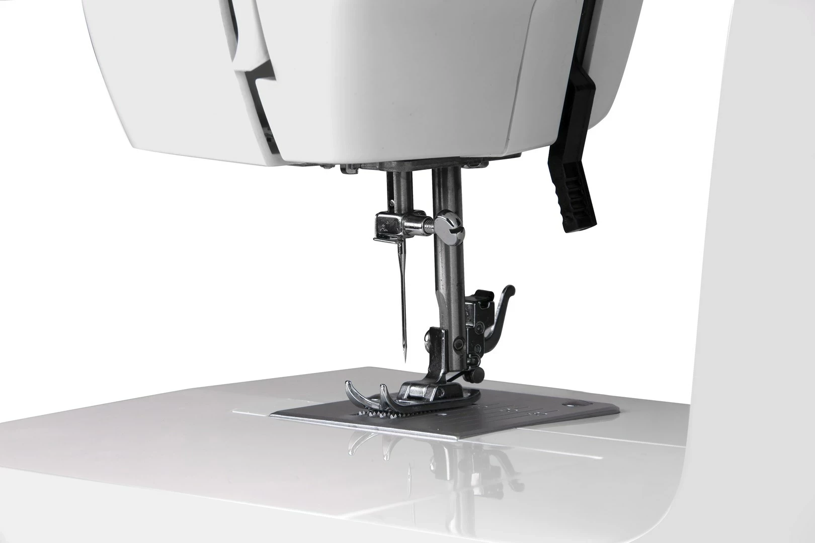 Makinë për qepje Łucznik Weronika 2008, e bardhë 