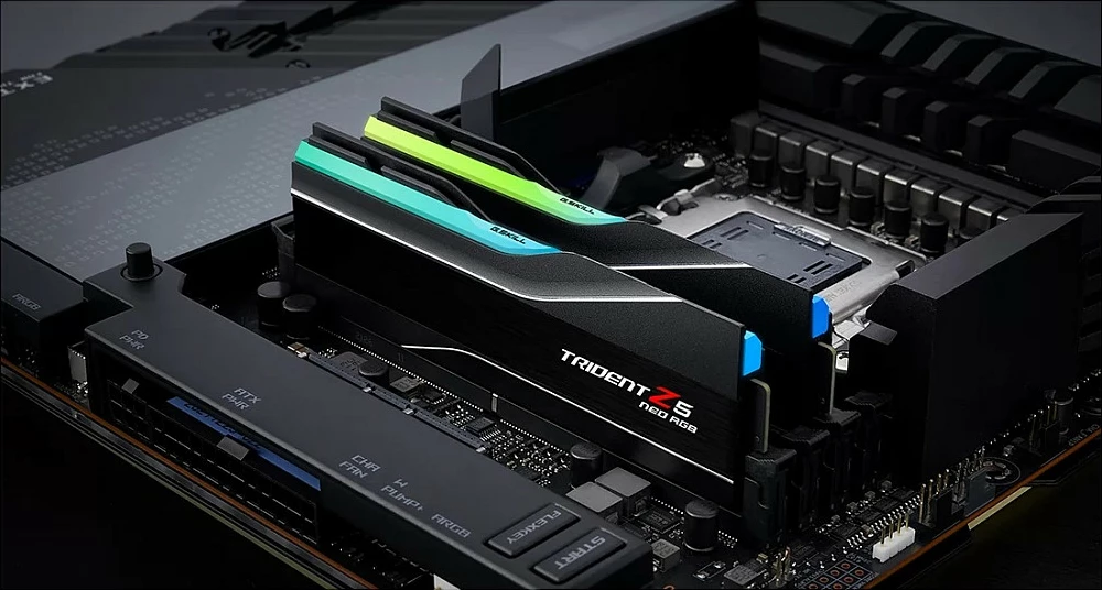 RAM Memorje G.Skill Trident Z5 Neo RGB F5-6000J3238F16GX2-TZ5NR, 32 GB, 2 x 16 GB, DDR5, 6000 MHz, 288-pin DIMM