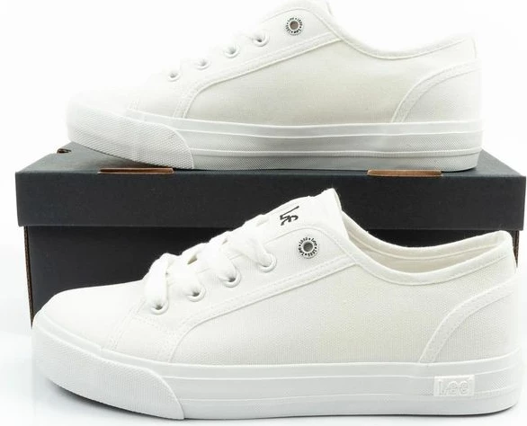 Atlete për femra Lee Ava Low, të bardha