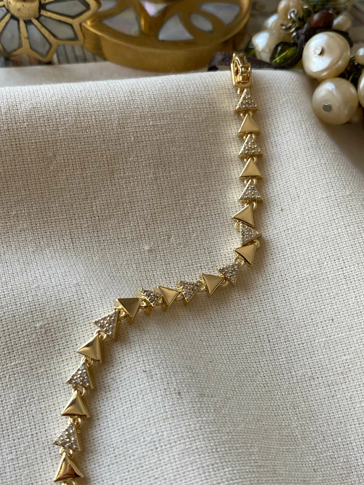 Byzylyk Jumeon, ngjyrë ari, 123473