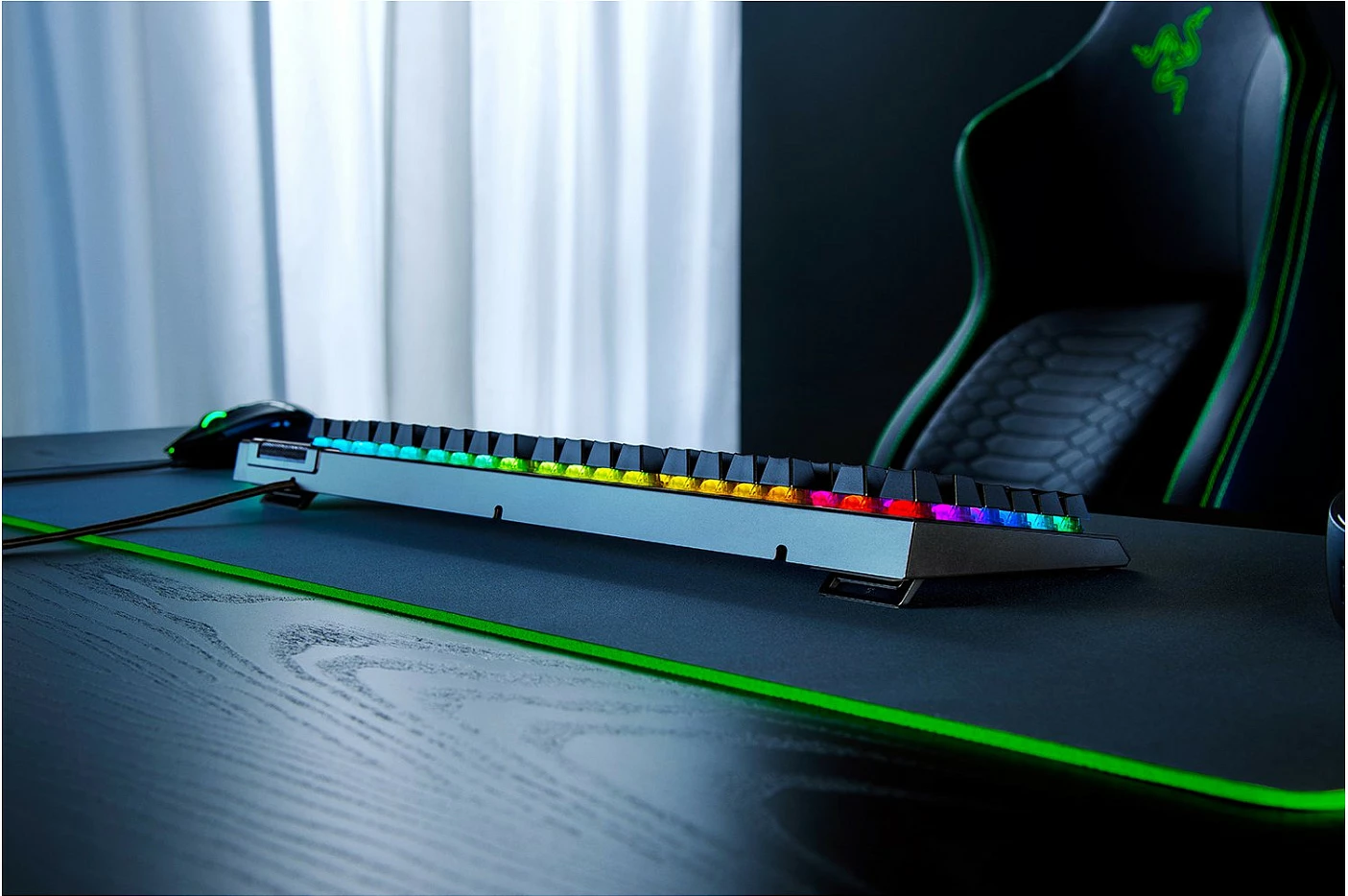 Tastierë Razer BlackWidow V4 X, mekanike Razer Green, RGB, USB, full-size QWERTZ (DE), e zezë