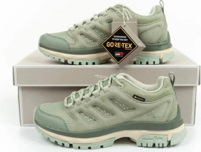 Atlete femra Tamaris, të gjelbra