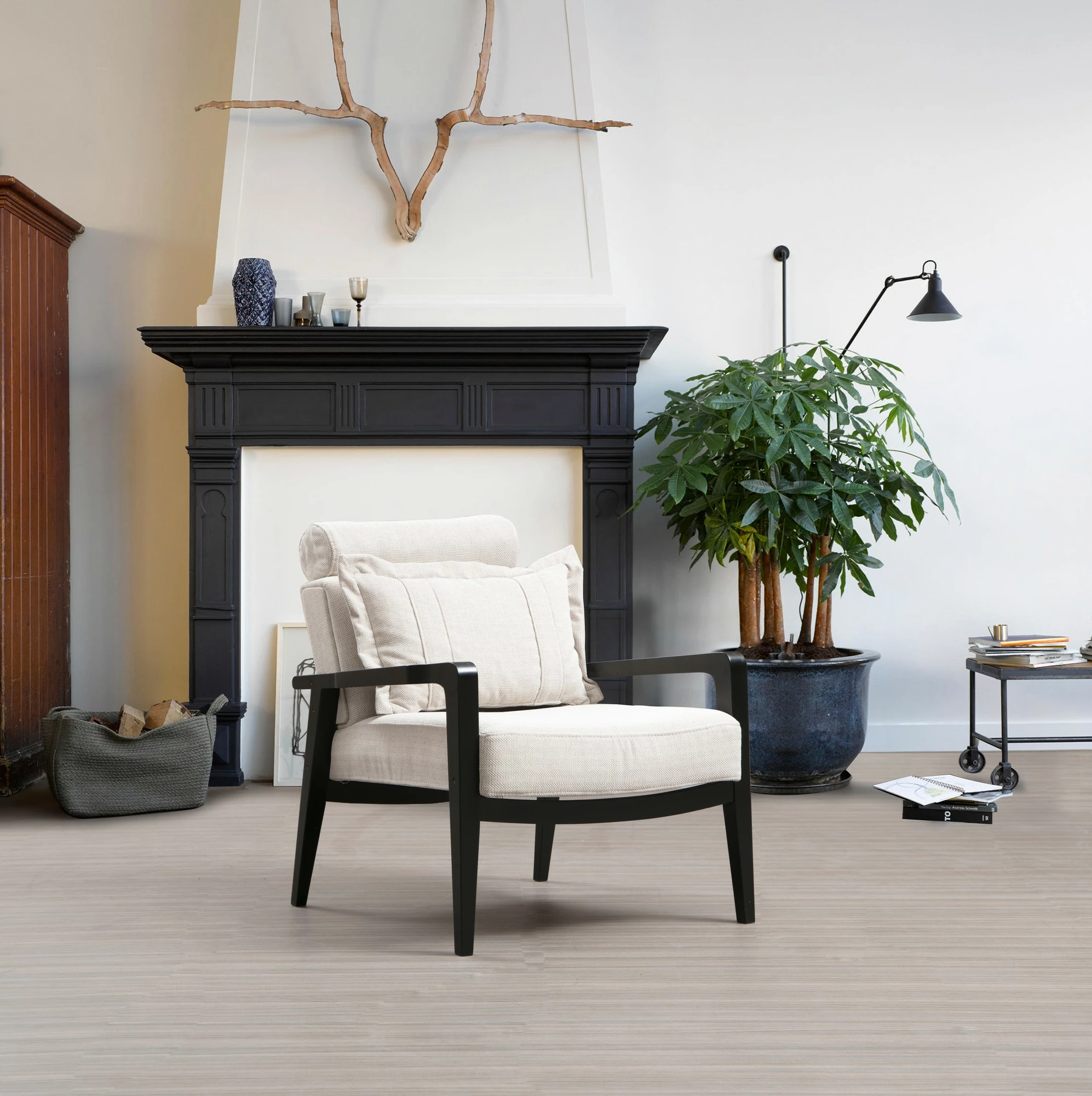 Karrige krahu, Atelier del Sofa, Apollo, krem