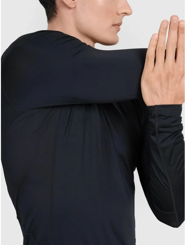 Maicë e gjatë për meshkuj 4F, trening