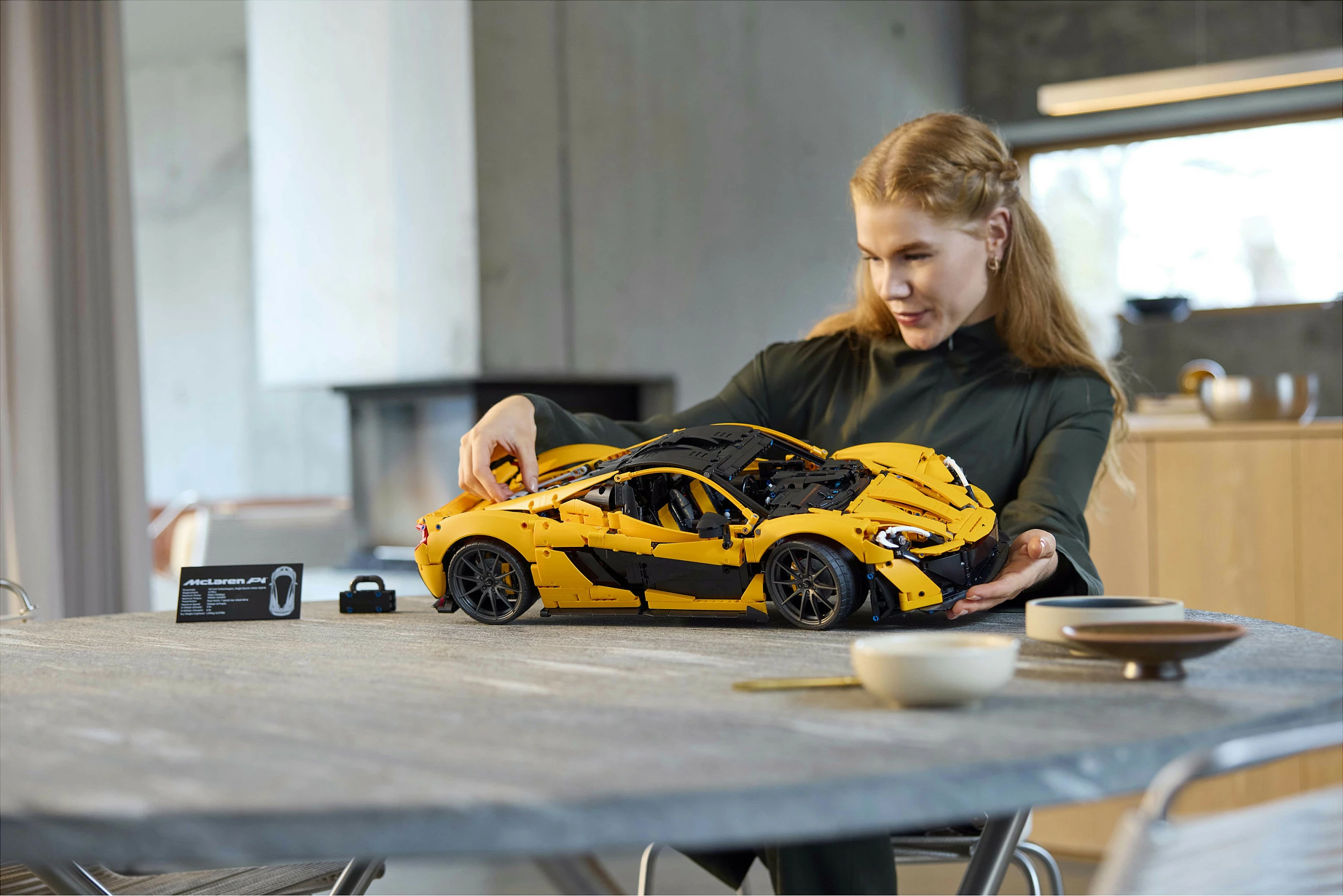 Set ndërtimi LEGO McLaren P1, 3893 pjesë, shumëngjyrësh