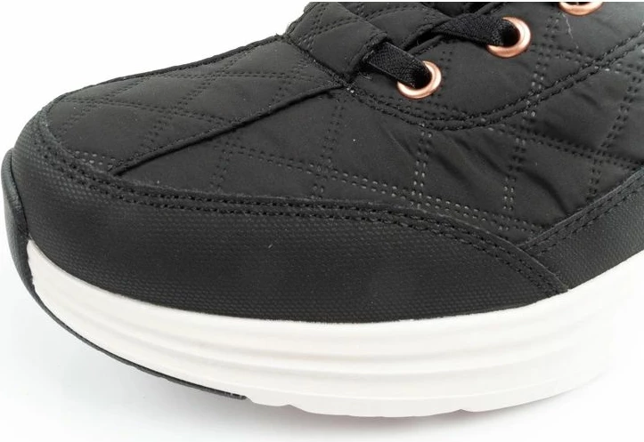 Atlete për femra Skechers, të zeza