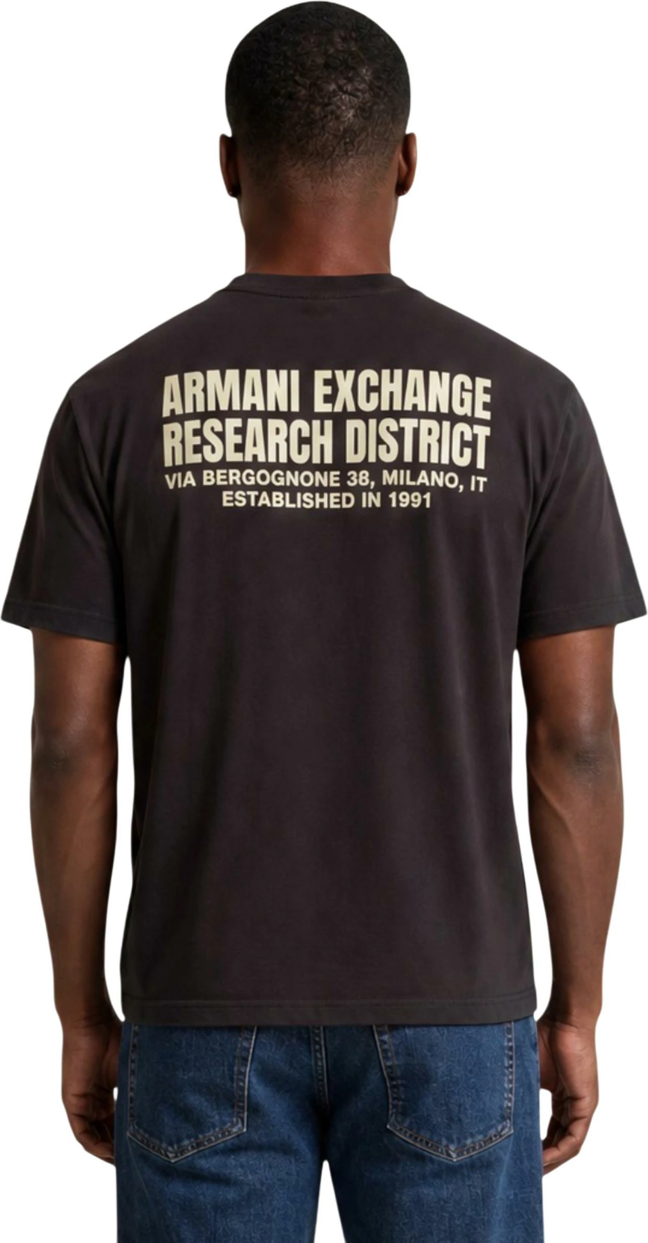 Maicë për meshkuj Armani Exchange XM003026 AF21323, kafe e errët [Madhësia: XS]