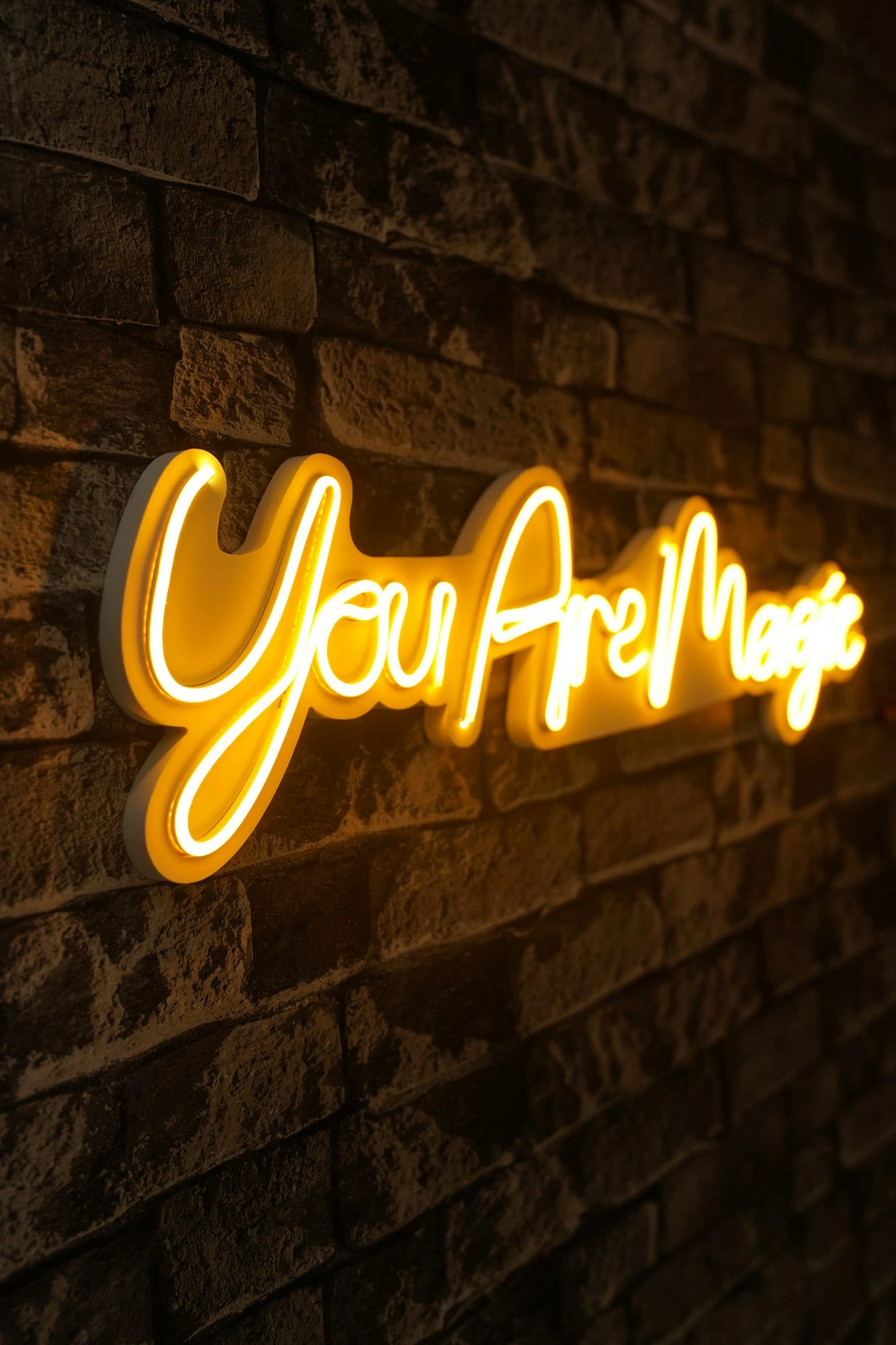 Dritë dekorative LED në mur, plastikë, 'You Are Magic', e verdhë