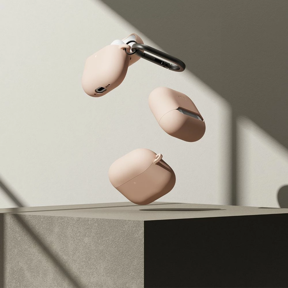 Mbështjellës silikoni Ringke për Apple AirPods 4, Bezhe, me karabiner