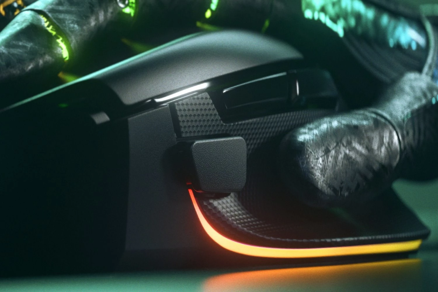 Maus Razer Basilisk V3 26000 DPI USB Type-A për të djathtën, i zi RGB