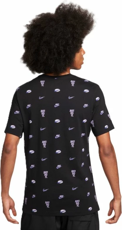 Maicë Nike për meshkuj, e zezë