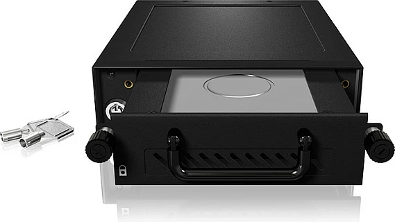Baj hot-swap ICY BOX për HDD/SSD, 5.25", 1x 2.5/3.5" SATA/SAS, me çelës, i zi