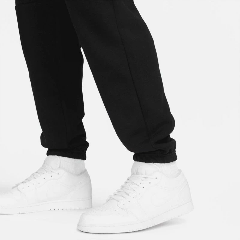 Pantallona sportive Nike Jordan për meshkuj, të zeza