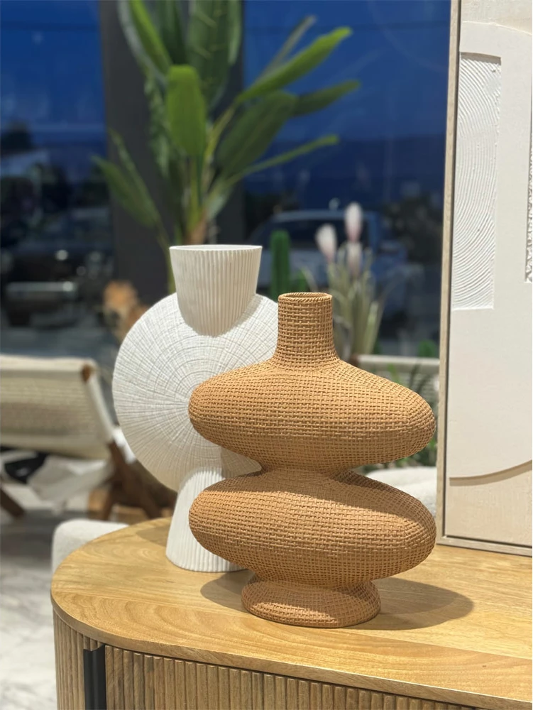 Vazo dekorative Randi, polirezine, ngjyrë terrakote, 32x15x39cm