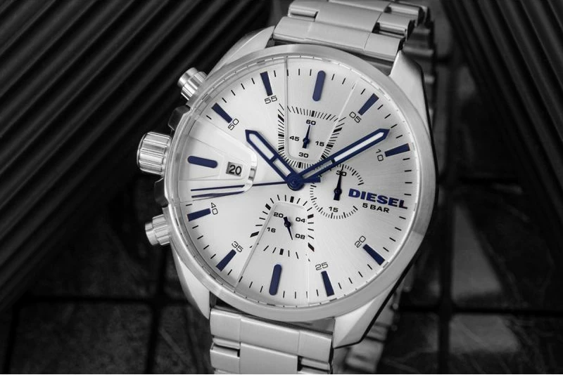 Orë dore për meshkuj Diesel, argjend