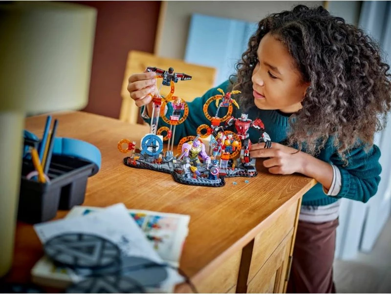 Set LEGO Super Heroes Marvel për fëmijë