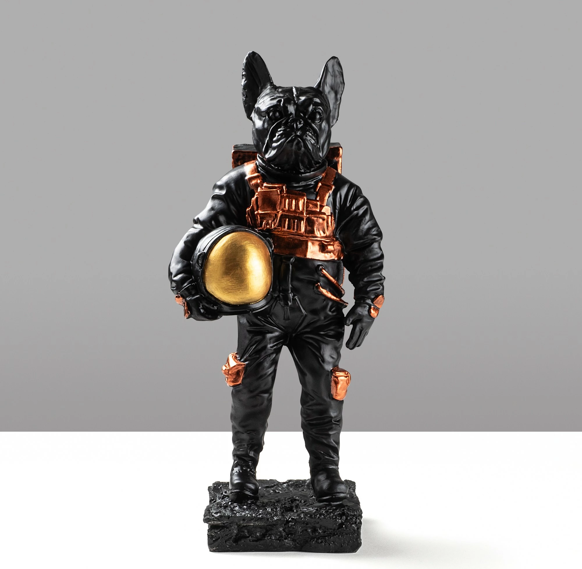 Objekt dekorativ Aberto Design, qen astronaut, shumëngjyrësh