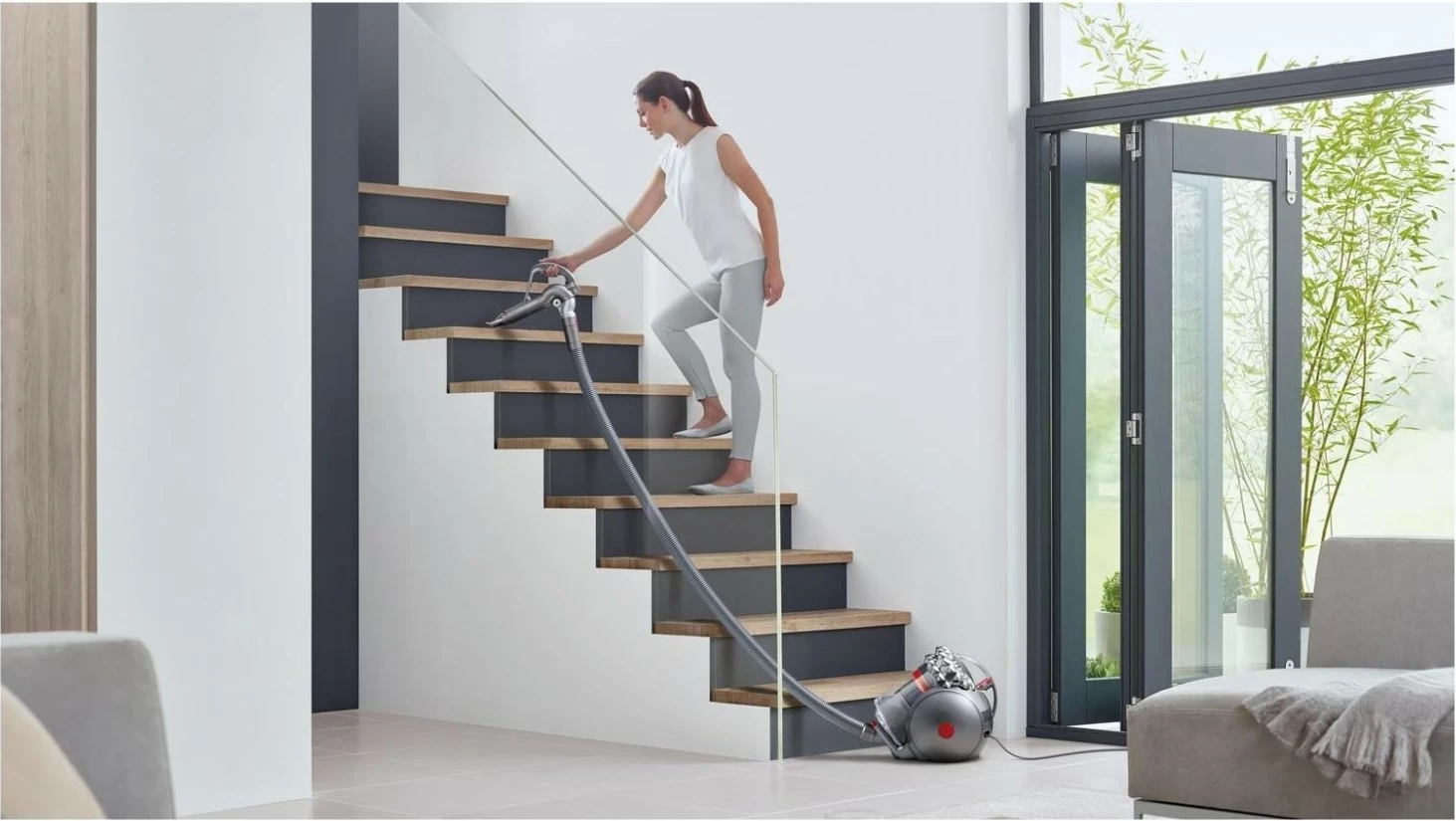 Fshesë me korent Dyson Big Ball Parquet 2, pa qese, argjend