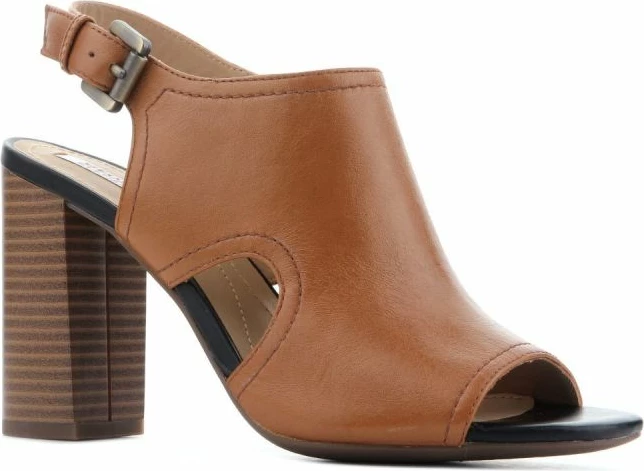 Këpucë femrash Geox, karameli