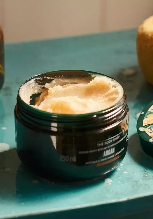Scrub Trupi me Argan 250 ML