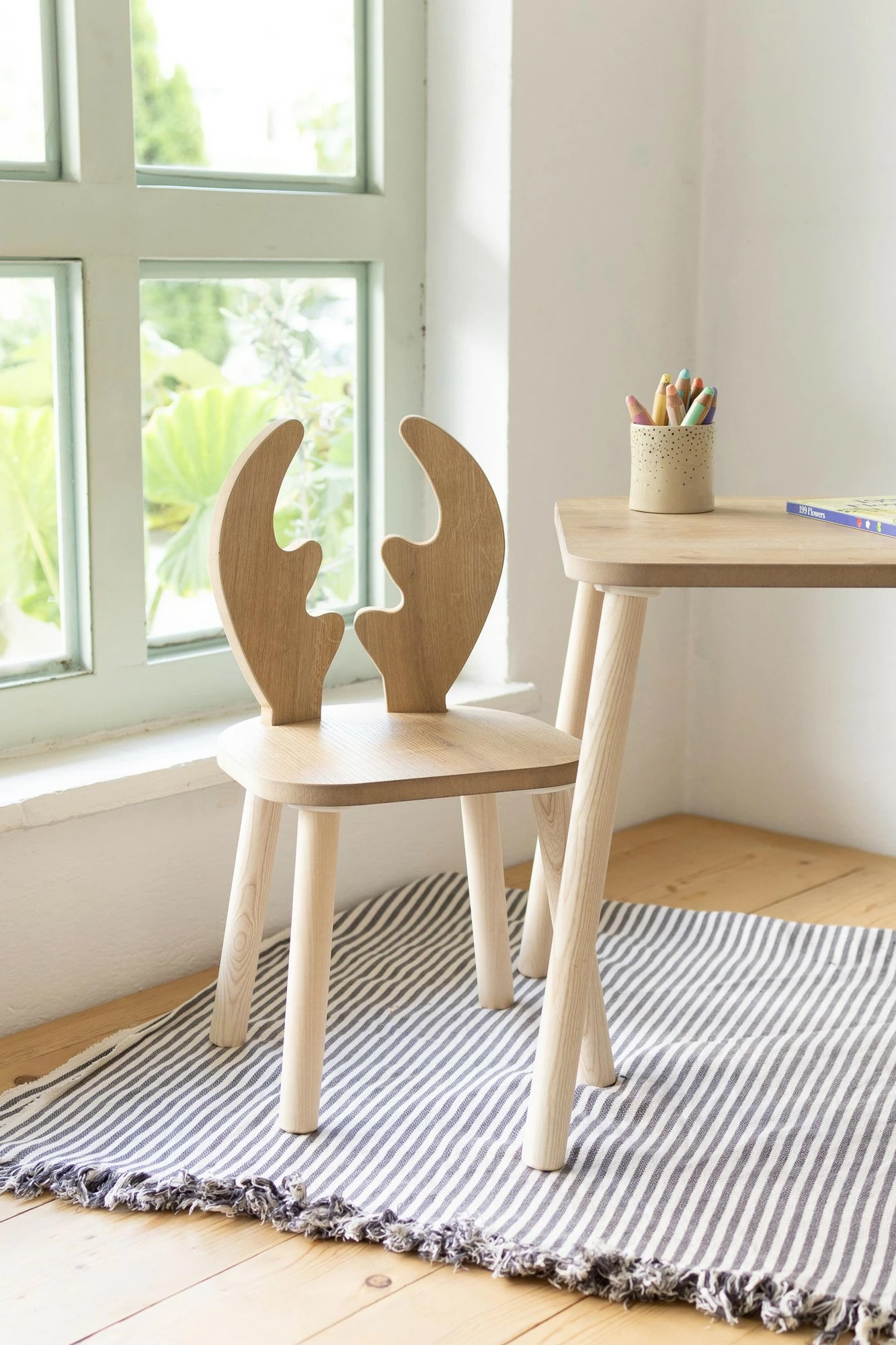 Set tavoline për fëmijë Hanah Home, karrige Deer One, kafe
