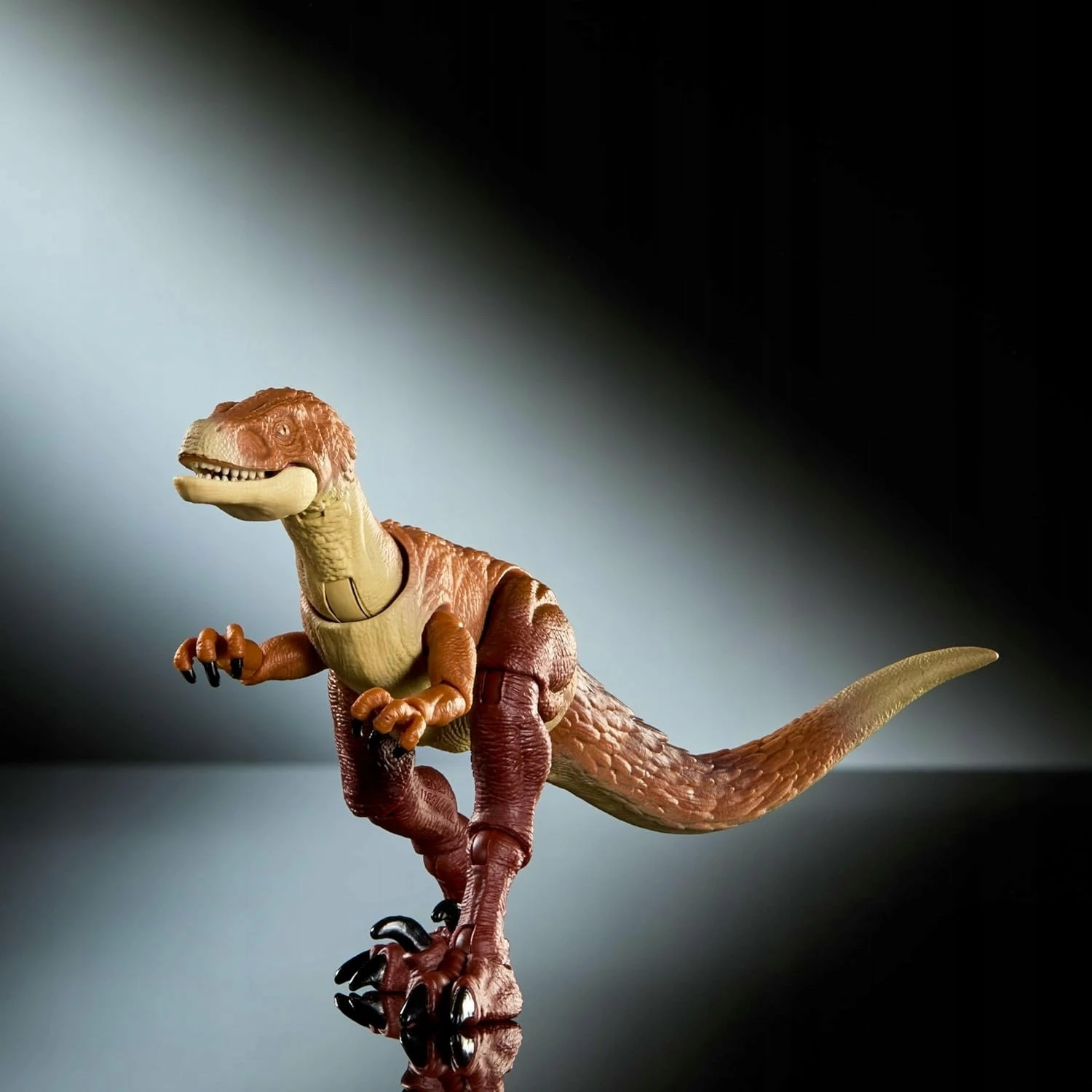 Figurë dinozauri koleksionuese Mattel Jurassic World Hammond Collection Ornitholestes JKM91 23 cm, me putra të ndërrueshme, kafe