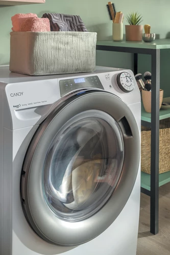 Makinë larëse-tharëse Candy RapidÓ PRO RPW 4966BWR8-S 6 kg, 1400 RPM, e bardhë