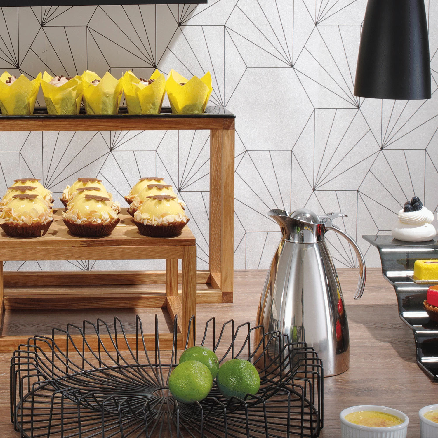 Termos kafe/çaj, Fine Dine, 1.5 L, me dorezë dhe mekanizëm me levë, inox argjendtë