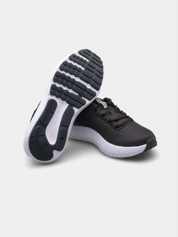 Atlete për femra Under Armour, të zeza