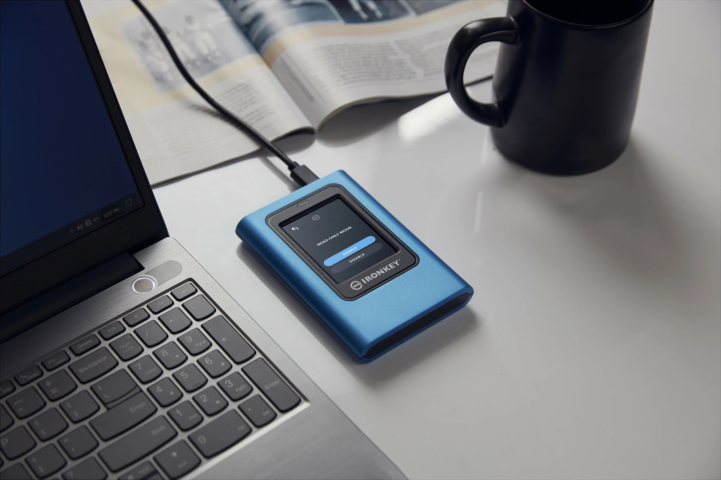 SSD i jashtëm Kingston IronKey Vault Privacy 80, 960GB, USB Type-C, Blu
