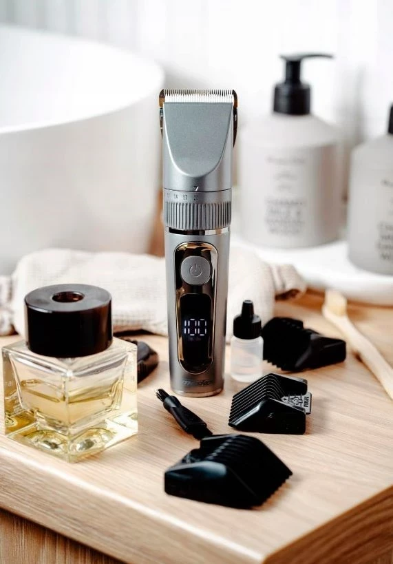 Makinë rroje Adler MS 2843, USB, e zezë