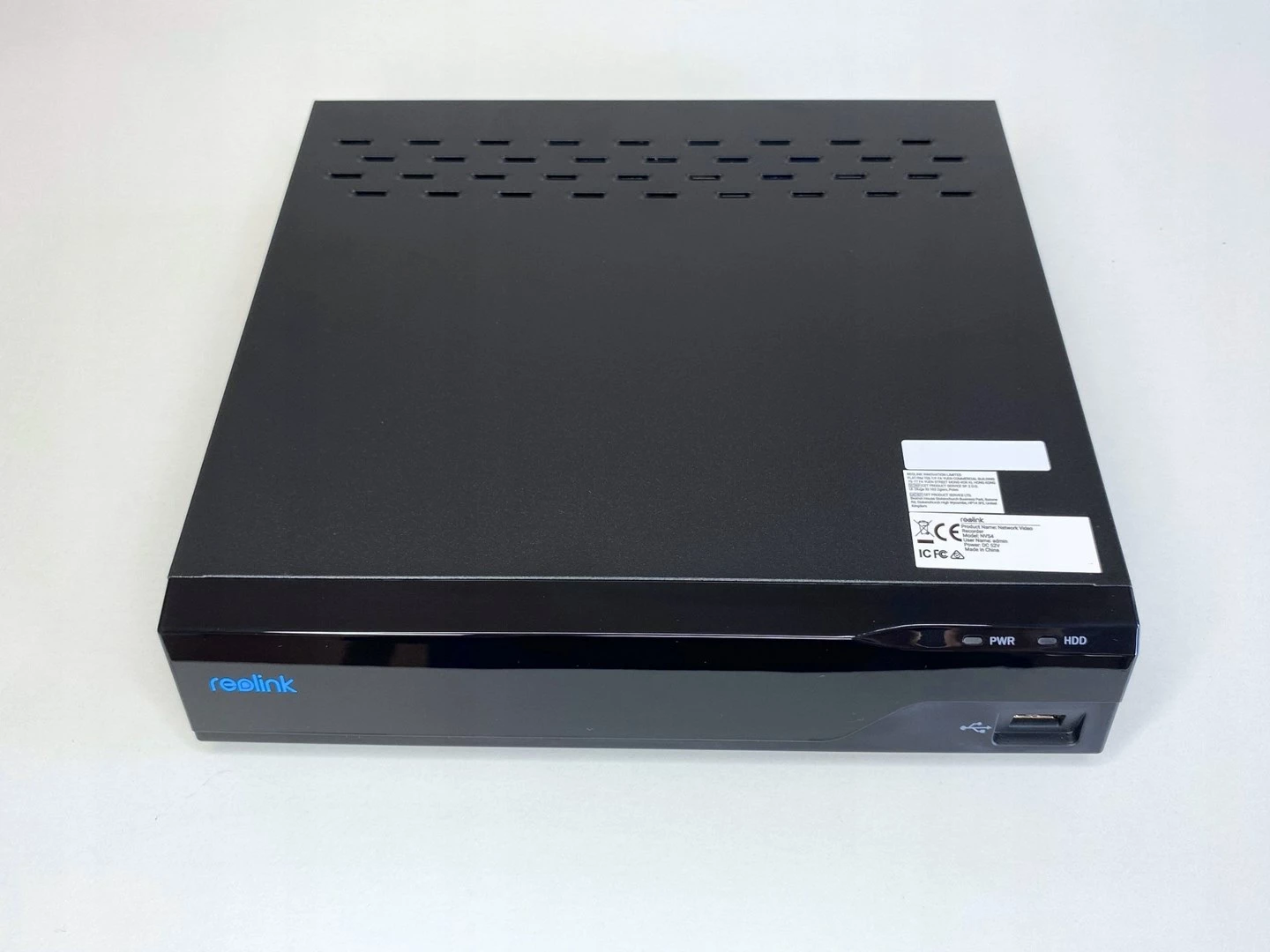 Regjistrues video Reolink NVS4, 4 kanale, 6 TB, i zi