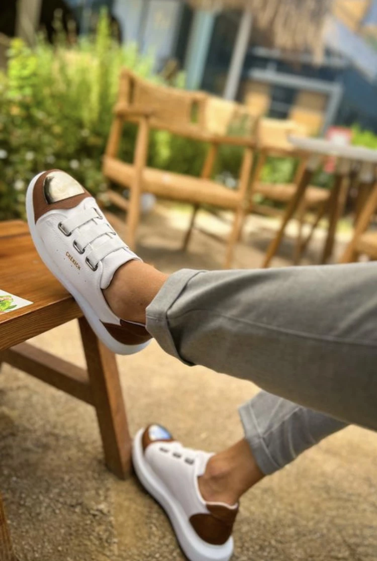 Këpucë për meshkuj, Chekich 251 CST Mirror