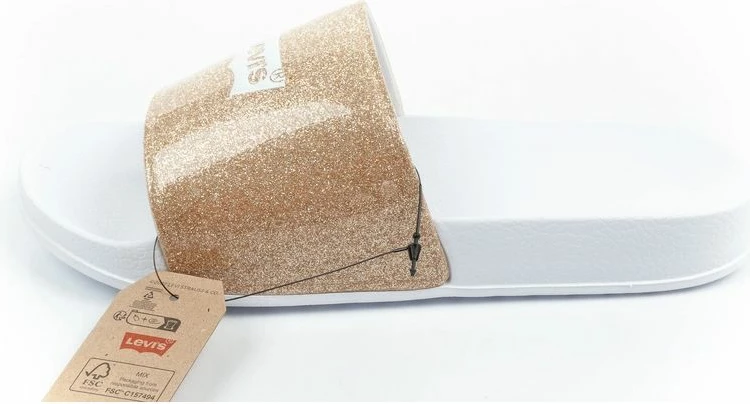 Papuqe sportive femra Levi's, me shkëlqim