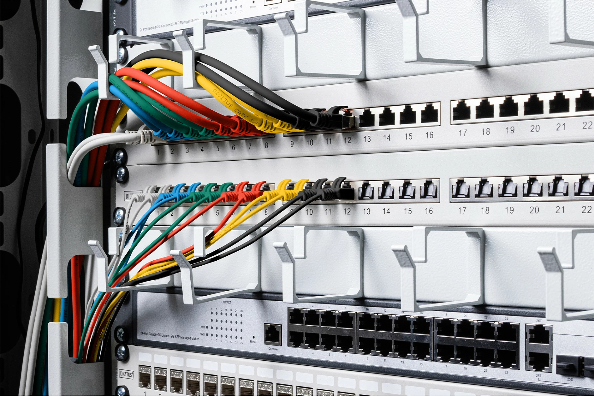 Kabllo rrjeti Digitus CAT6 Slim patch, 2 m, RJ45, e gjelbër