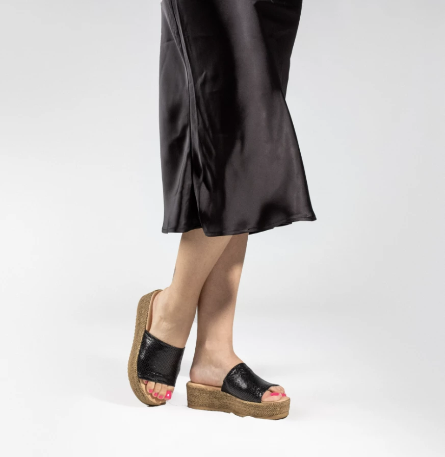 Sandale per femra MIA, të zeza