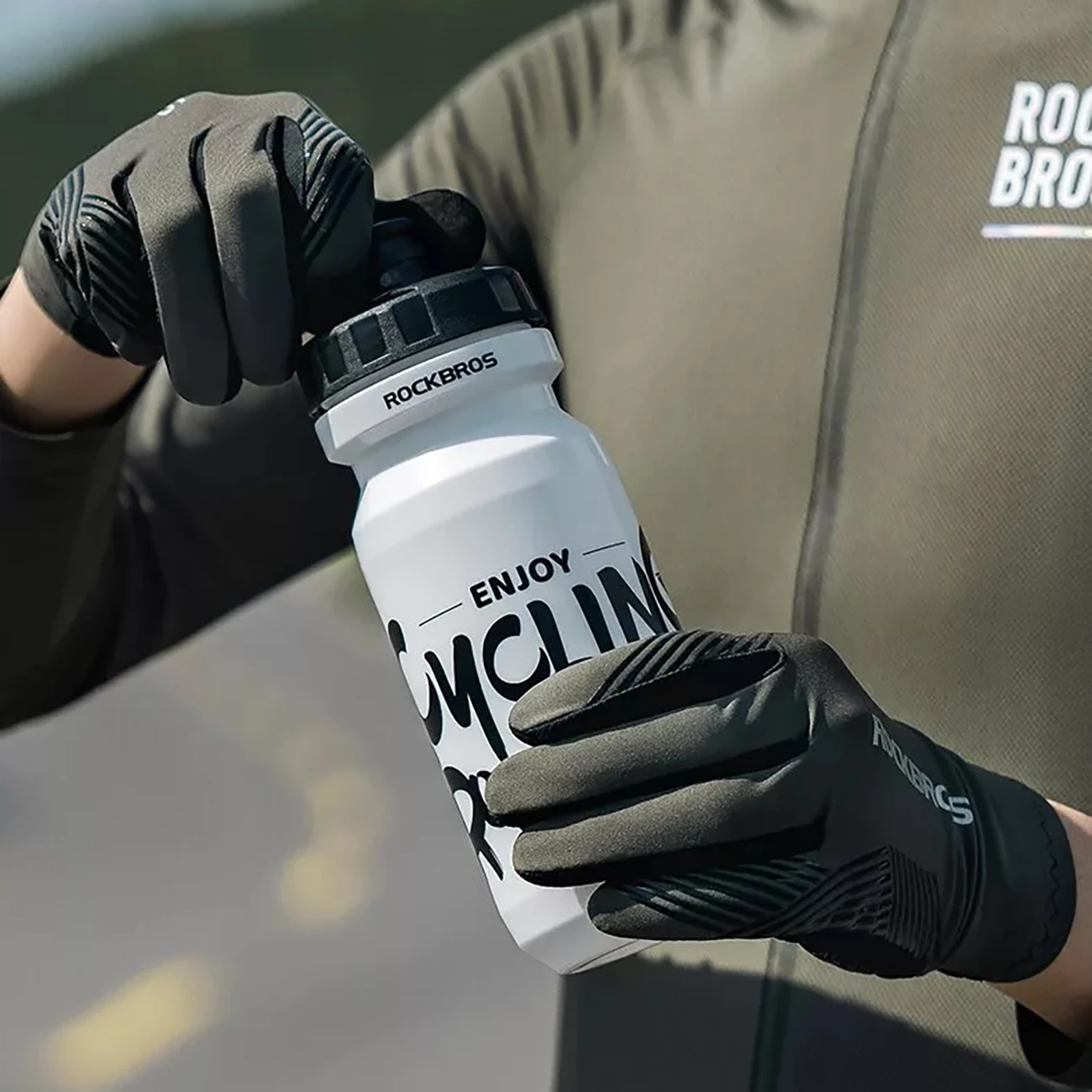 Doreza çiklizmi Rockbros 16110006002, madhësi M, me amortizim SBR, touchscreen, të ajrosshme, set 1 palë, zi/gjelbër