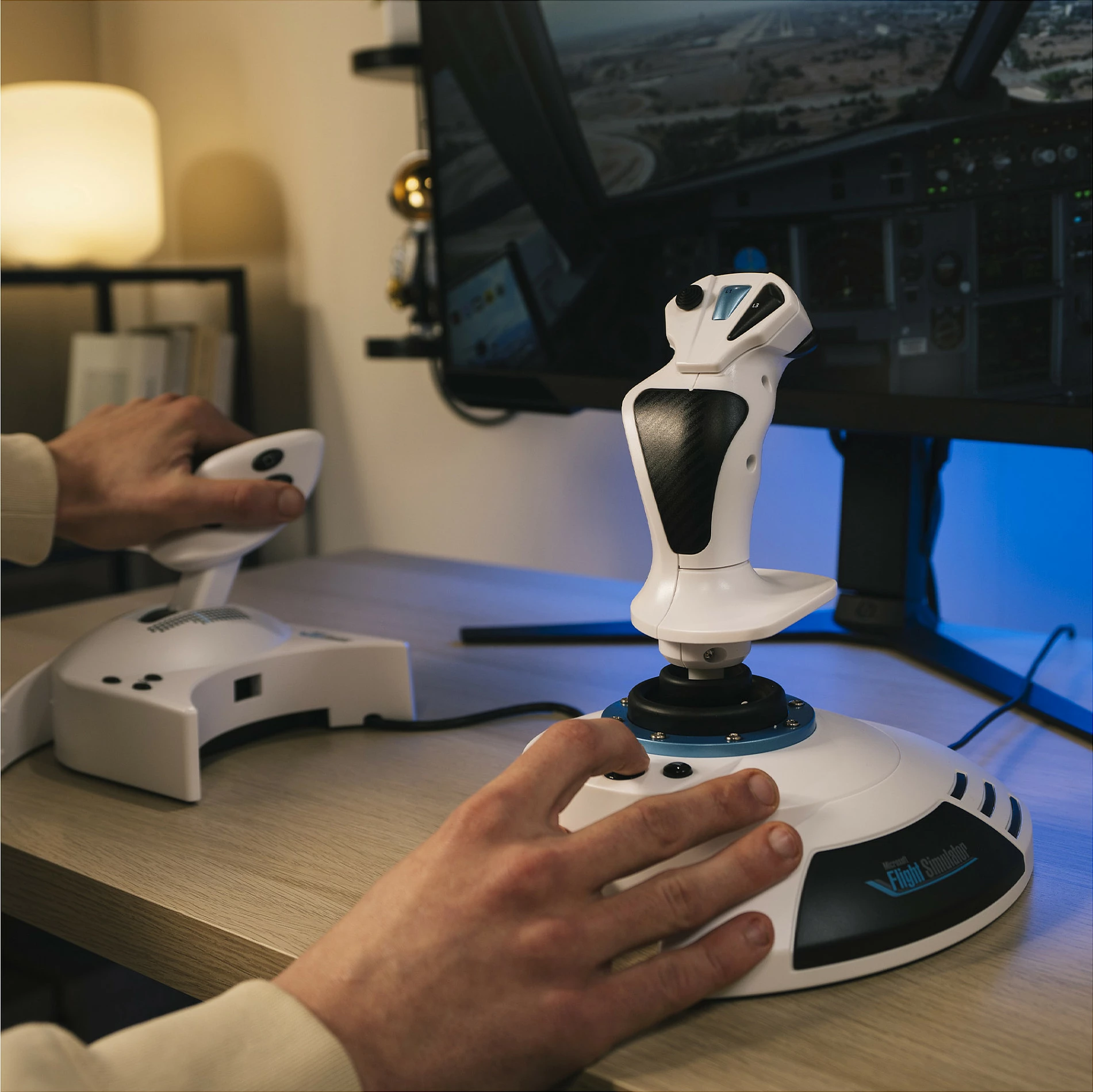 Joystick Thrustmaster T.Flight Hotas 5 MSFS Edition, USB, 14 butona, i bardhë