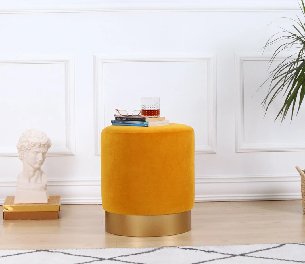 Puf kadife ngjyrë mustard, Atelier del Sofa, Memfis