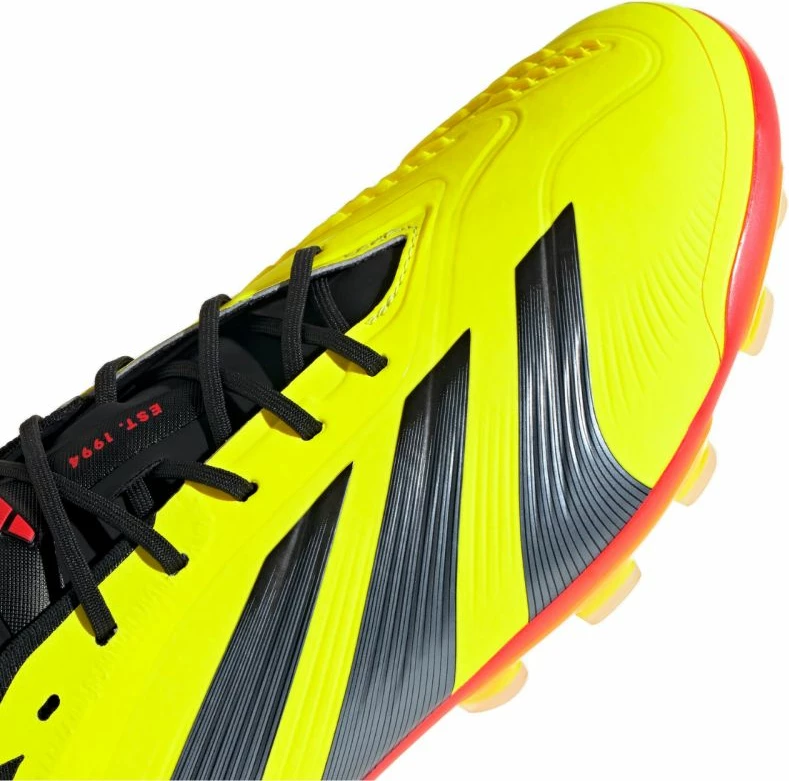 Atlete për futboll për meshkuj adidas, të verdha