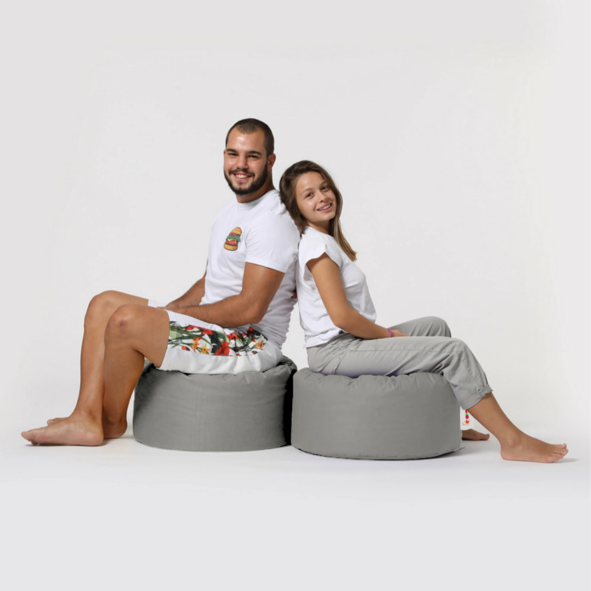 Puf kopshti i rrumbullakët, ngjyrë fume, Atelier del Sofa