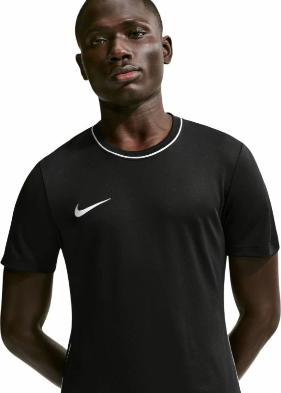 Maicë për meshkuj Nike, e zezë