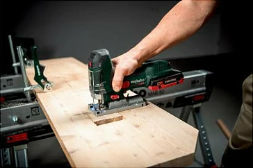 Sharrë xhigso me bateri Metabo ST 18 LT, Brushless, 18V, prerje druri 13 cm, e zezë/verdhe
