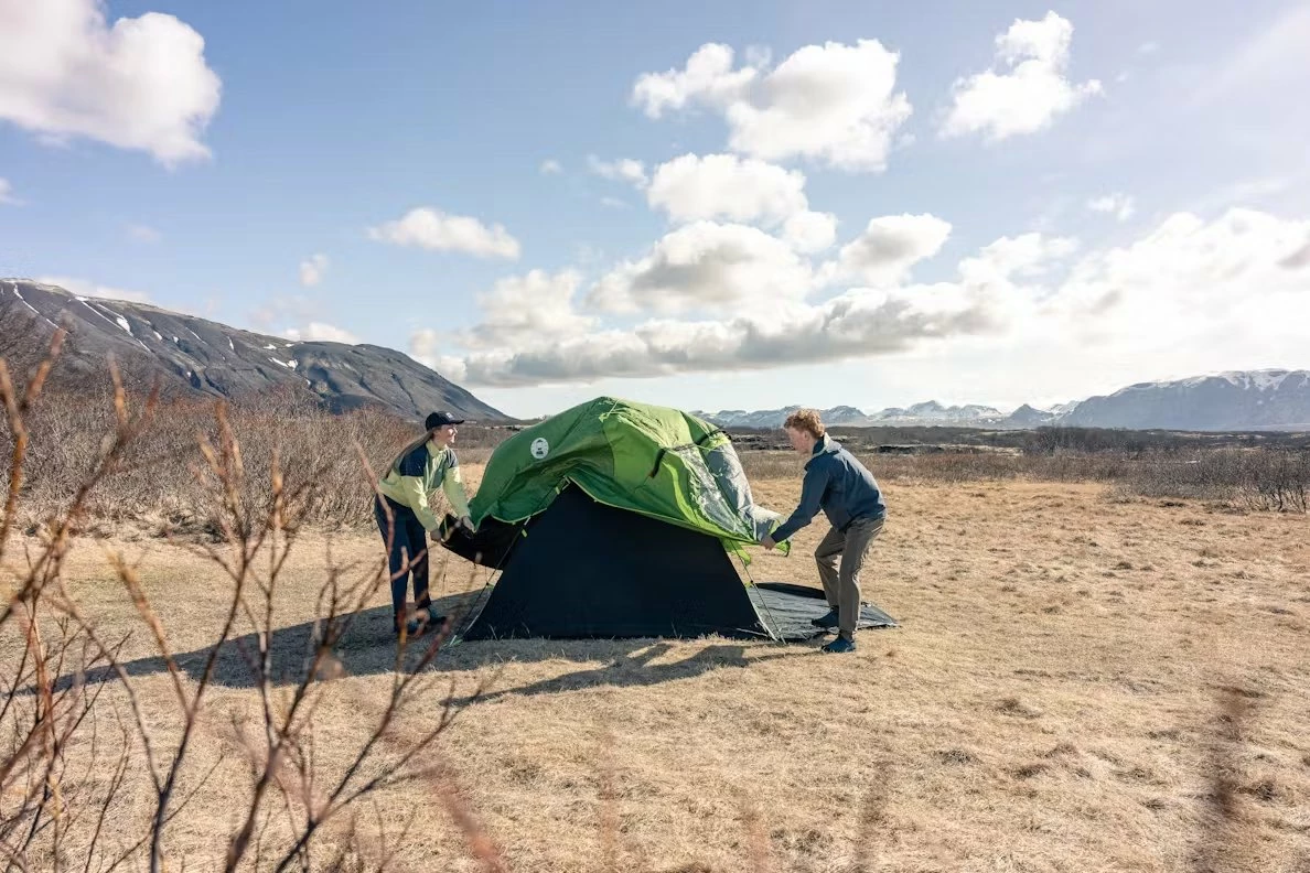 Çadër kampingu Coleman Darwin 4 Plus BlackOut, 4-personëshe, dy-shtresore, 4500 mm, jeshile